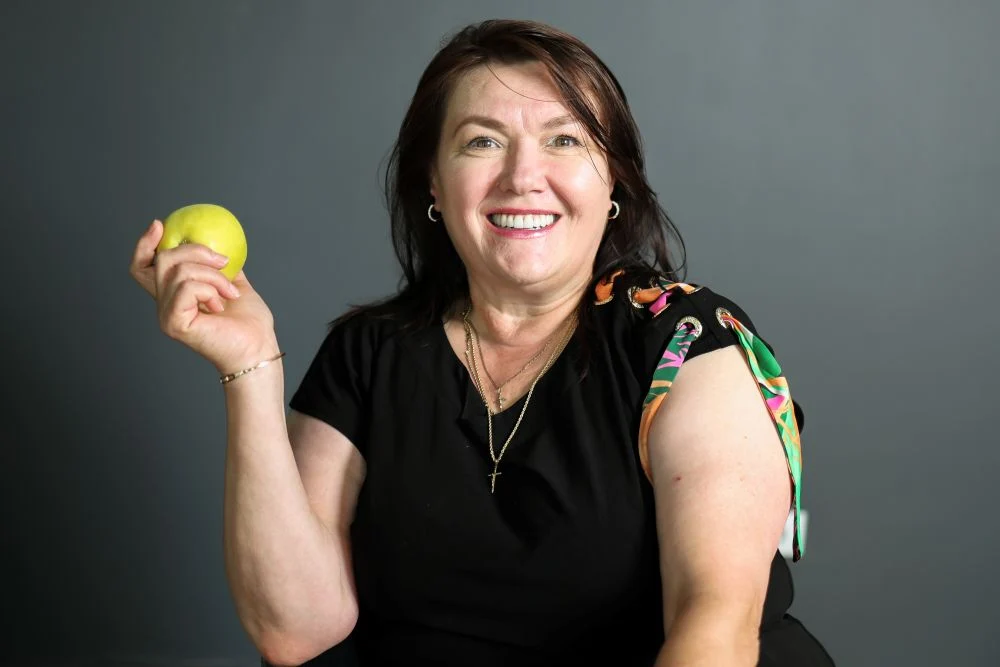 Din America la DentOP - a ales să își reabiliteze dantura în România. Iată de ce.