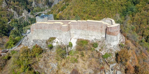 Cetatea Poienari fotografiata din drona FOTO CJ Arges (2) png
