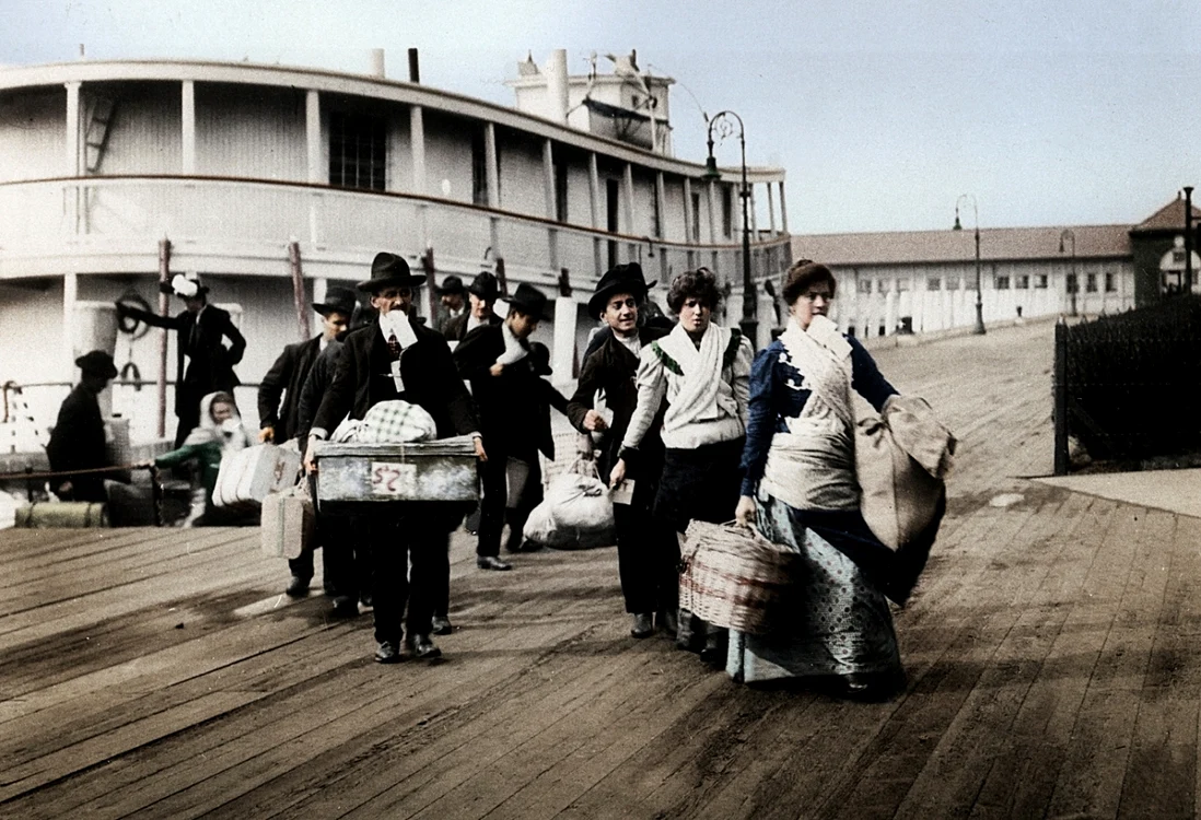 Migranţi la începutul secolului al XX-lea FOTO  Profimedia