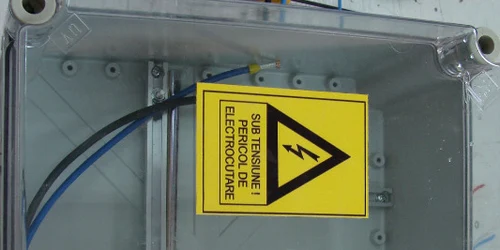  Intervenţiile neautorizate la instalaţiile electrice sunt periculoase