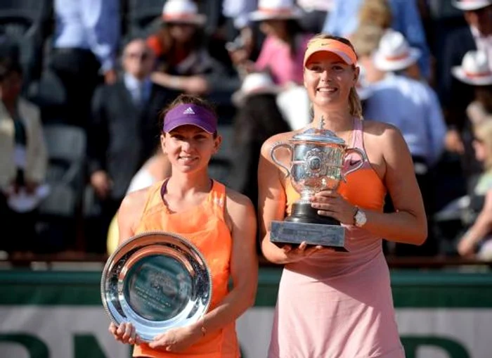 
    Simona Halep şi Maria Şarapova  