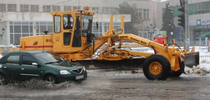 Specialiştii au anunţat ninsori şi ploi în Olt