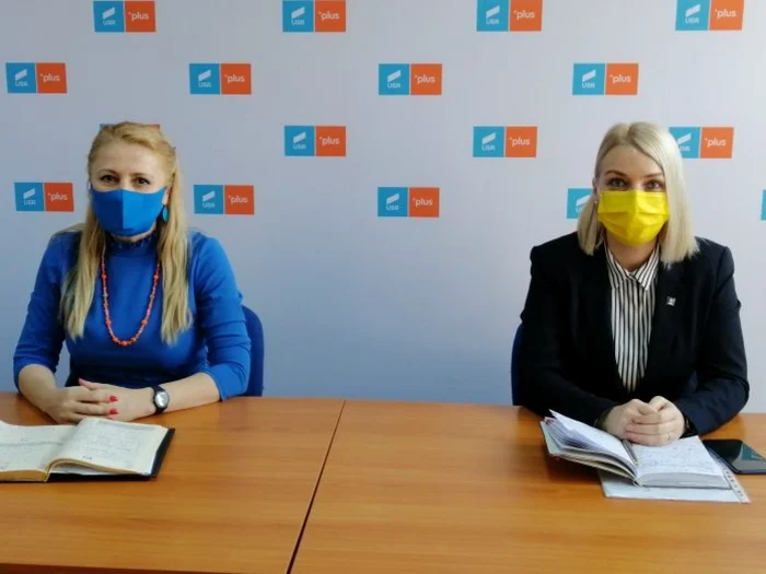 Alexandra Tătaru (USR-PLUS) şi Ana Maria Dimitriu (PNL) sunt viceprimarii municipiului Focşani FOTO: Ştefan Borcea