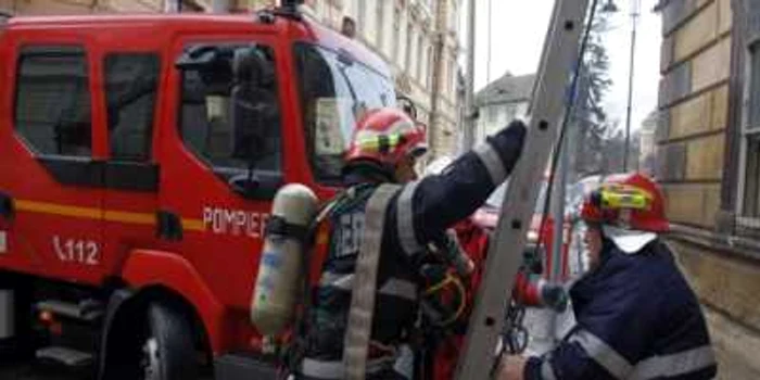 Pompierii mureşeni intervin şi în Cluj foto:arhivă