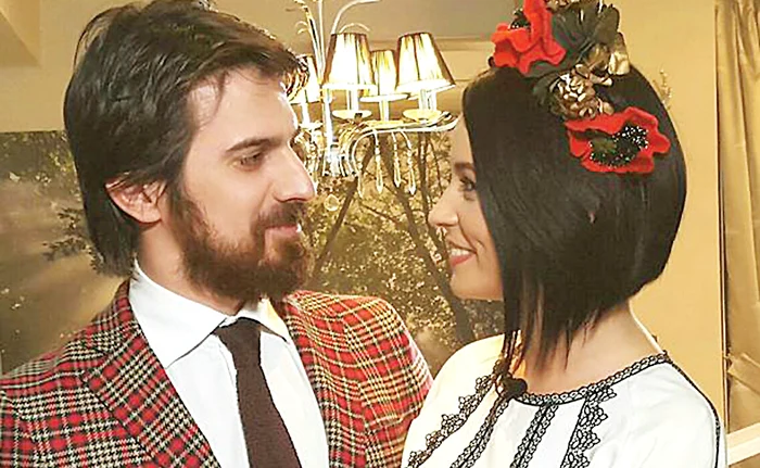 
    Andreea neagă zvonurile că  ar divorța de Tuncay, care s-a  tot afișat prin oraș cu o blondă  