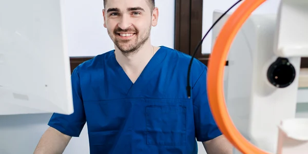 1710 doctor stefan oprea oftalmologie png