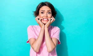 femeie speriată  foto   Shutterstock jpg