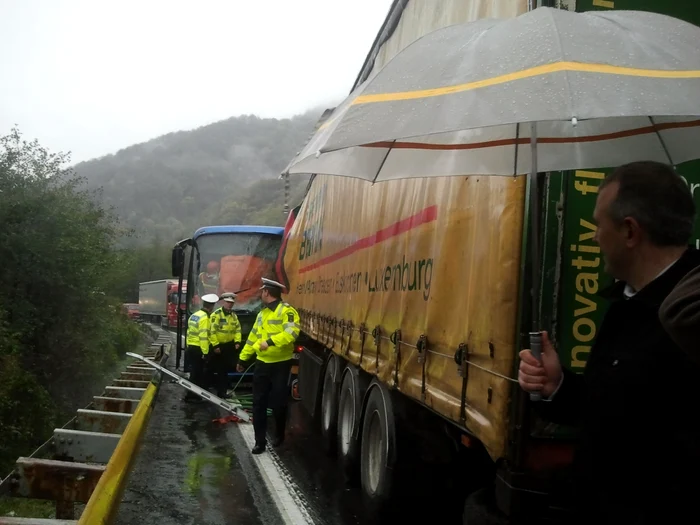 
    Accidentul a avut loc azi dimineaţă (foto: arhivă-mures.citynews.ro)  