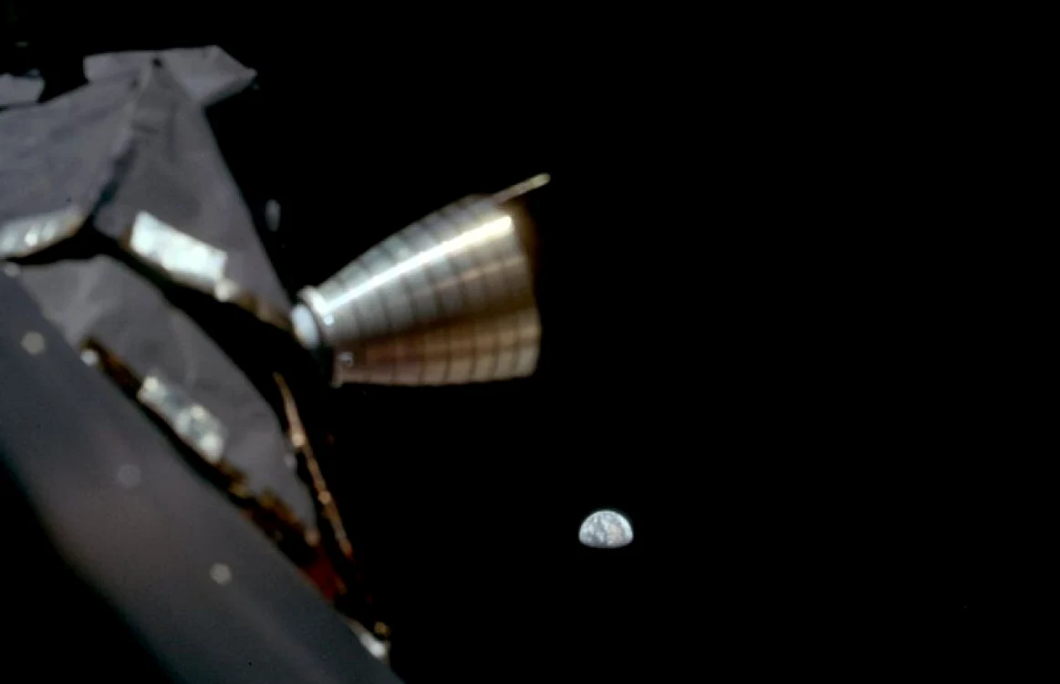 neil armstrong luna aselenizare