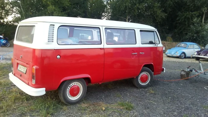 Hippie van-urile Volkswagen 