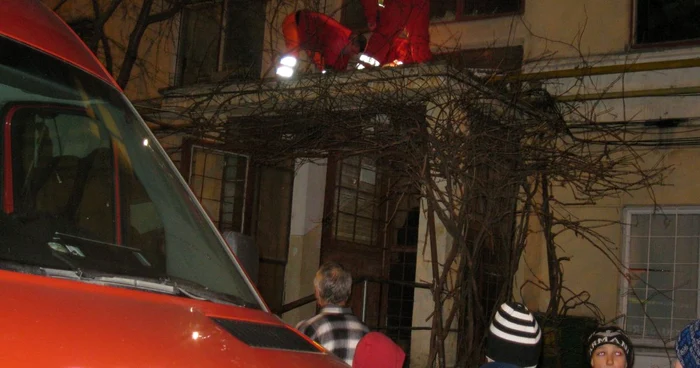 Medicii au încercat să-l resusciteze