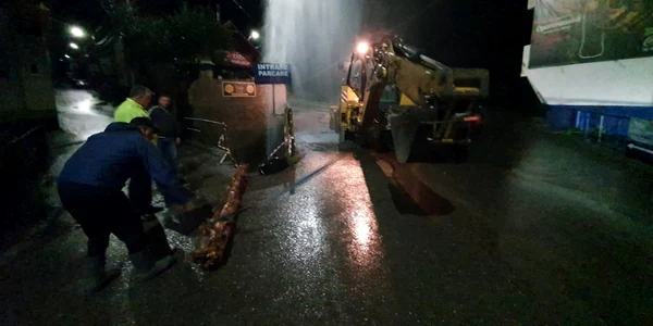 Inundatii la Busteni şi Sinaia 