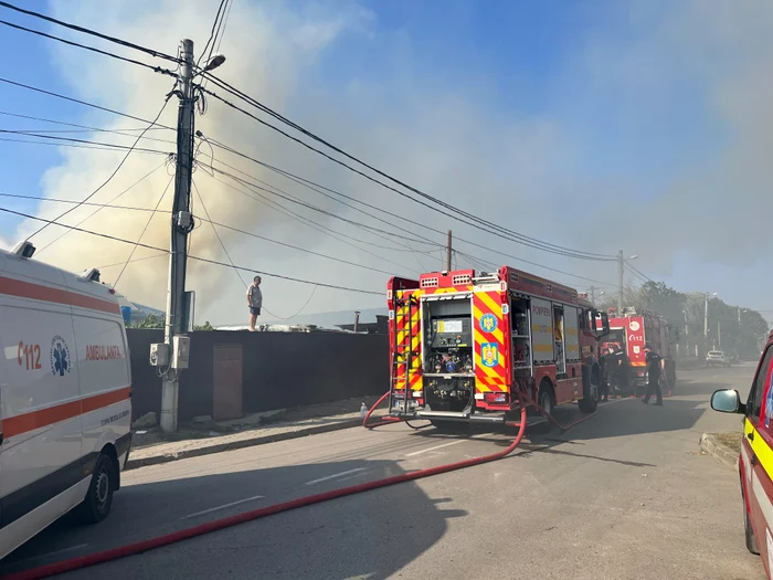 Incendiu la un azil de bătrâni în Tulcea FOTO ISU Tulcea