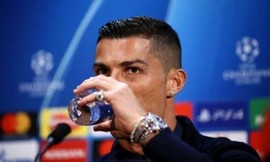 crisiano ronaldo are ceas de 14 milioane de euro jpeg