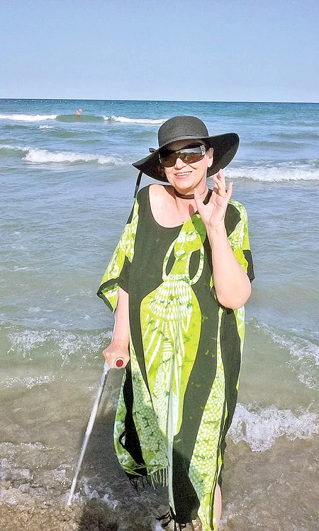 Cezara Dafinescu ne salută de la Neptun
