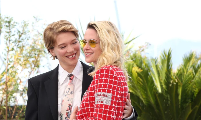 Kristen Stewart si Lea Seydoux Cannes (1) jpg