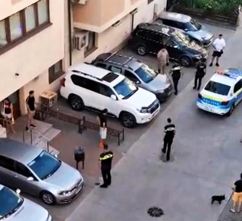 Bătaie între clanuri în București