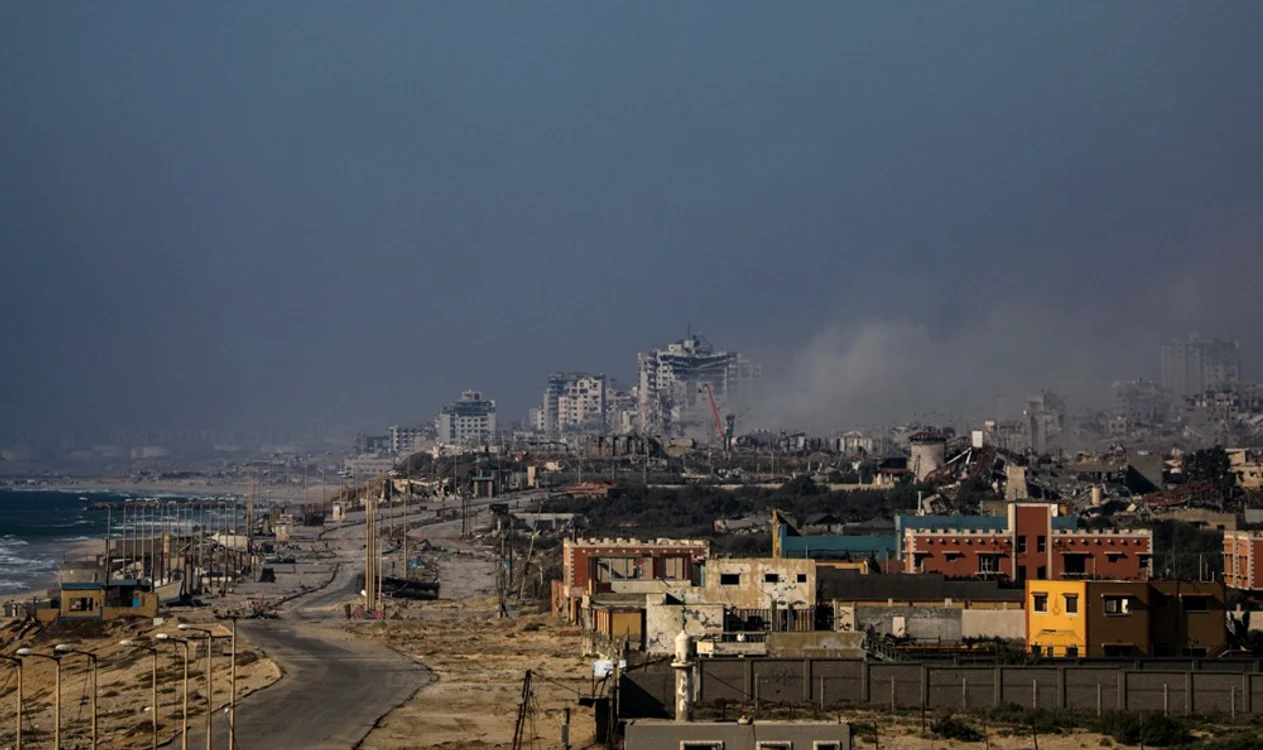 Bombardamente israeliene în orașul Gaza FOTO EPA-EFE