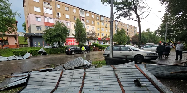 furtuna in hunedoara  Foto Daniel Guță ADEVĂRUL (41) 001 jpg