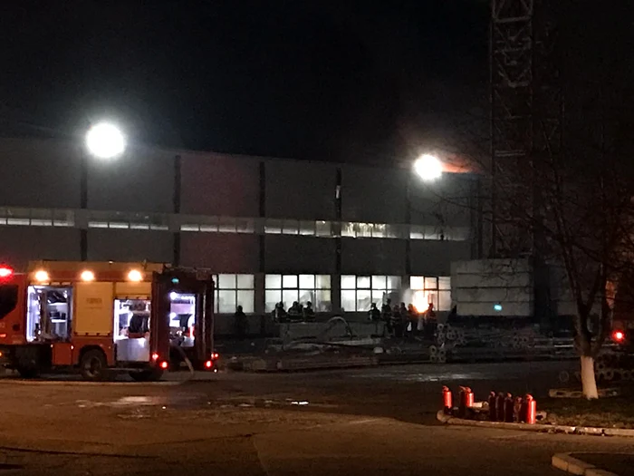 
    Incendiu major în Capitală  