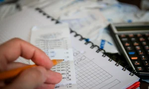 money 256312 1280 jpg