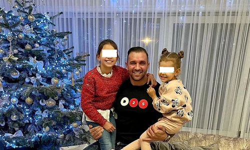 alex bodi0 png