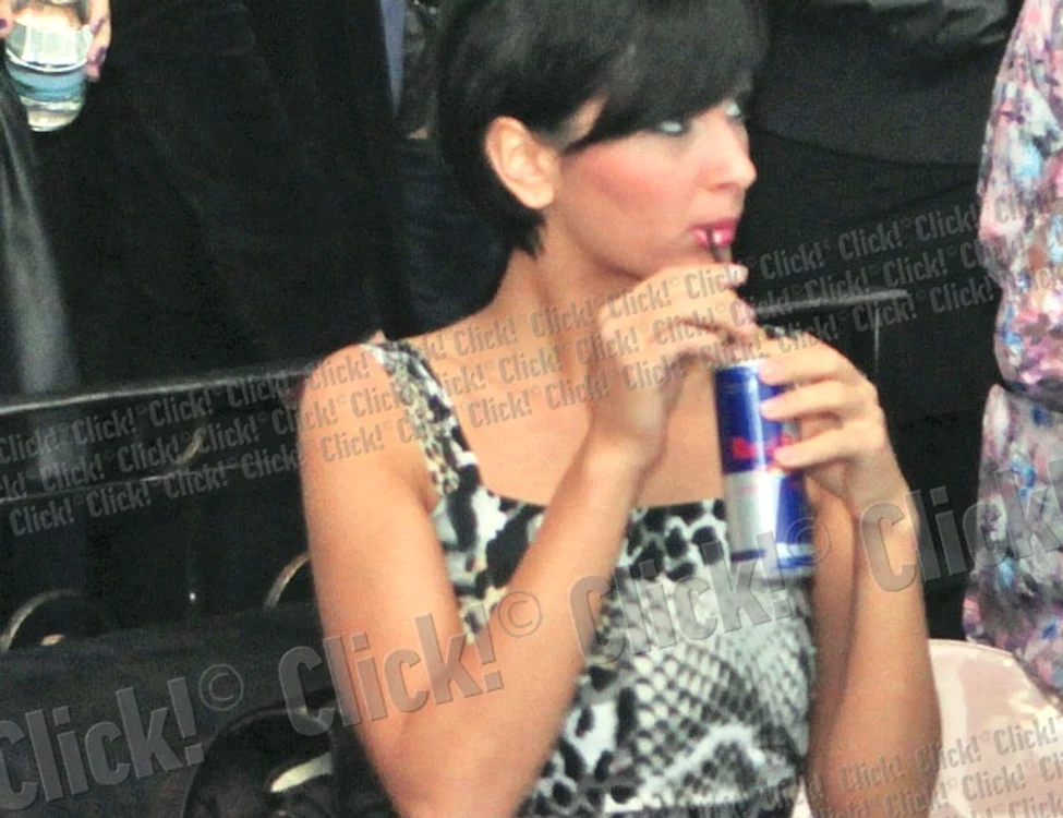 Mădălina a dat-o pe energizante  în club, ca să învingă oboseala
