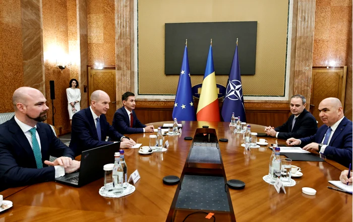 Bolojan s-a întâlnit cu reprezentanții agenției de rating Standard & Poor's. Discuțiile au vizat măsurile fiscale