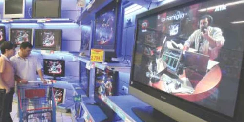 Până să cumpărăm un televizor, ne gândim de trei ori