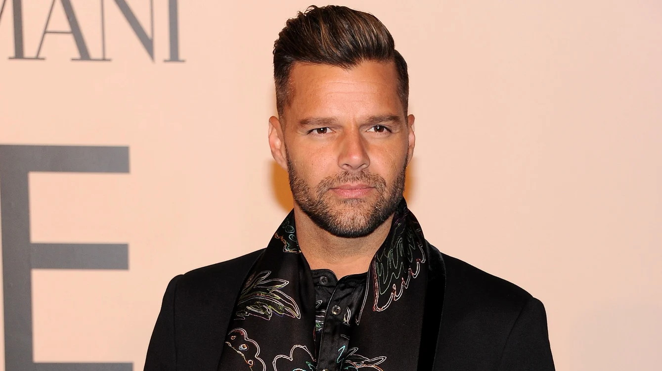 
    Ricky Martin este un tată dedicat și se ocupă îndeaproape de toate nevoile gemenilor săi.foto: Facebook  
