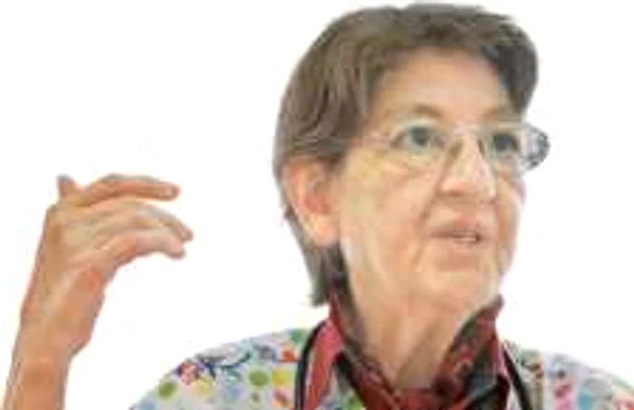 Medicul Rodica Nanu are o experienţă de peste patru decenii în pediatrie