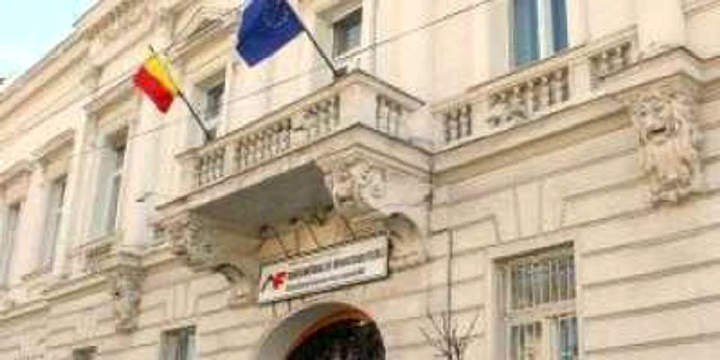 Zile grele pentru angajaţii Finanţelor 