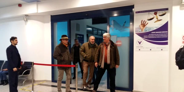balc vanatoare tiriac. foto claudia bonchis