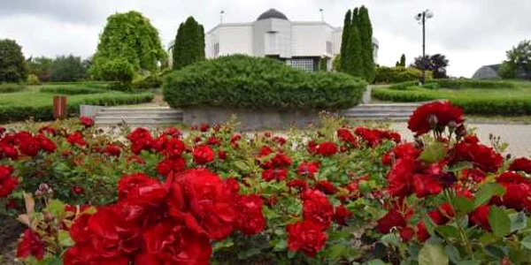 gradina botanica galati 2