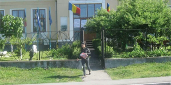 Opt profesori au dat note nejustificat de mari la bac