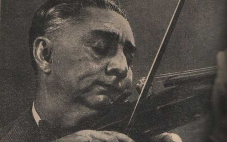 3 aprilie: S-a născut Grigoraș Dinicu, compozitor și violonist român 