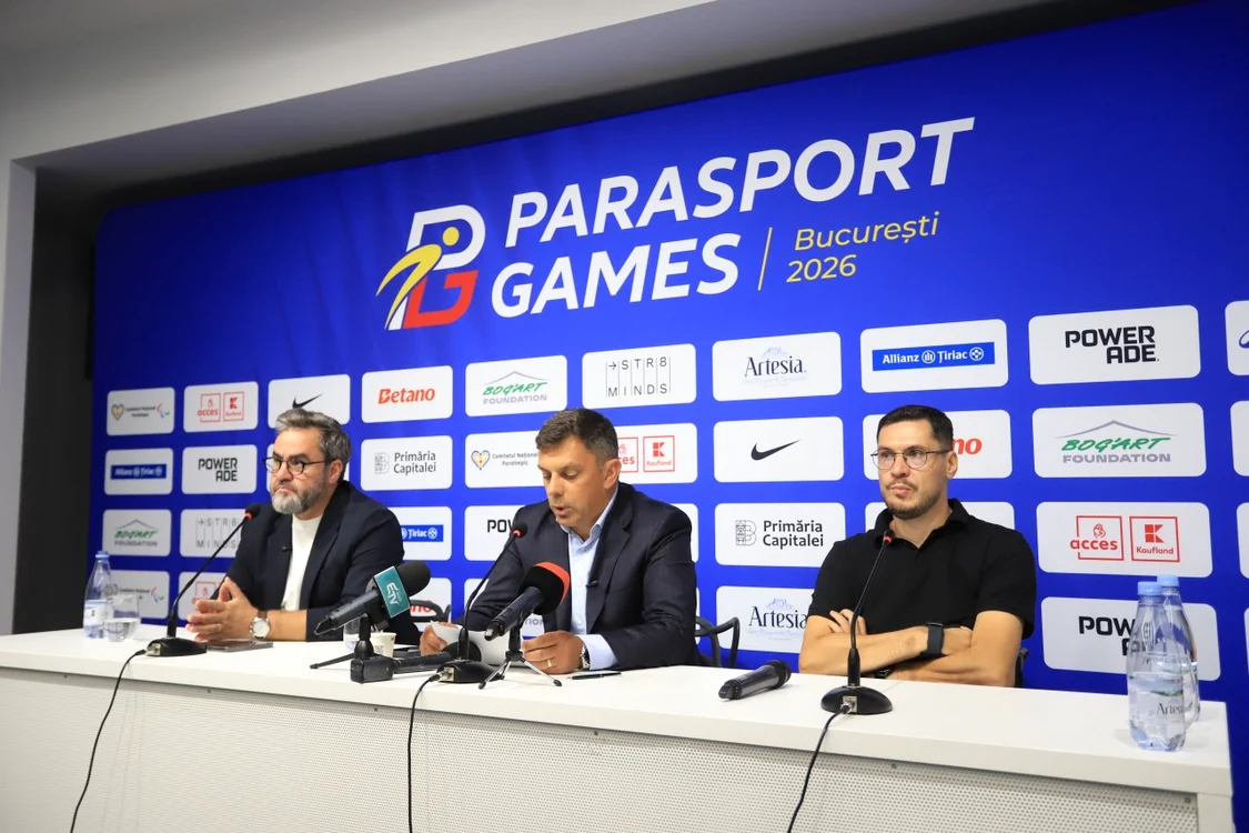 Carol Eduard Novak (centru) a vorbit despre Parasport Games 2026