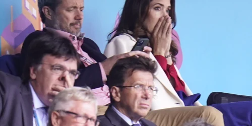 Christian Eriksen prăbuşit pe teren - meciul Danemarca - Finlanda - EURO 2020 - 12 iun 2021 / FOTO EPA - EFE