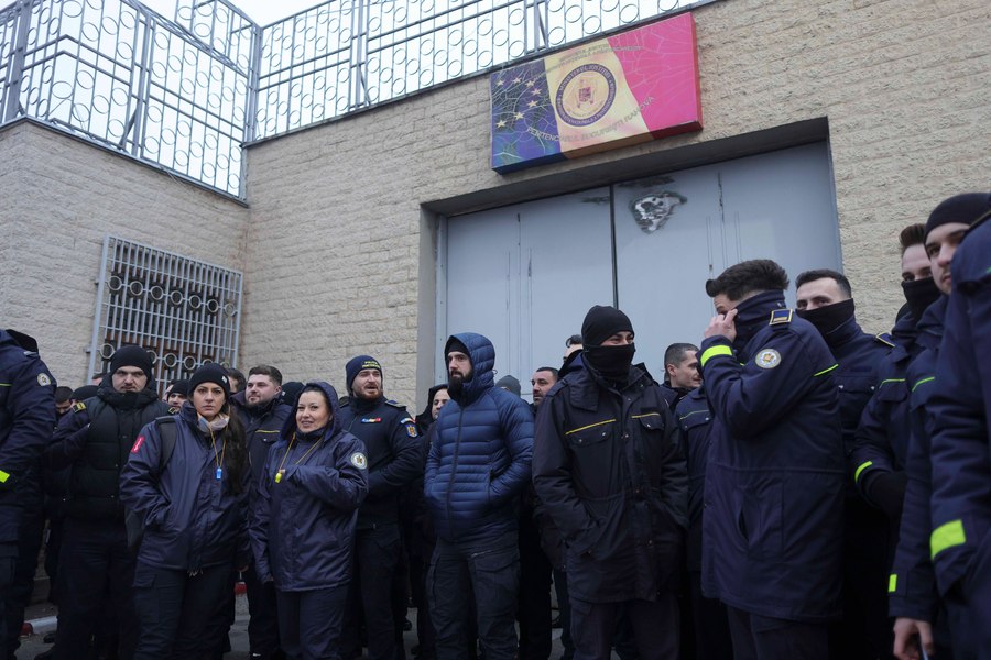 Protest în fața Penitenciarului Rahova față de măsurile din ordonanța „trenuleț”