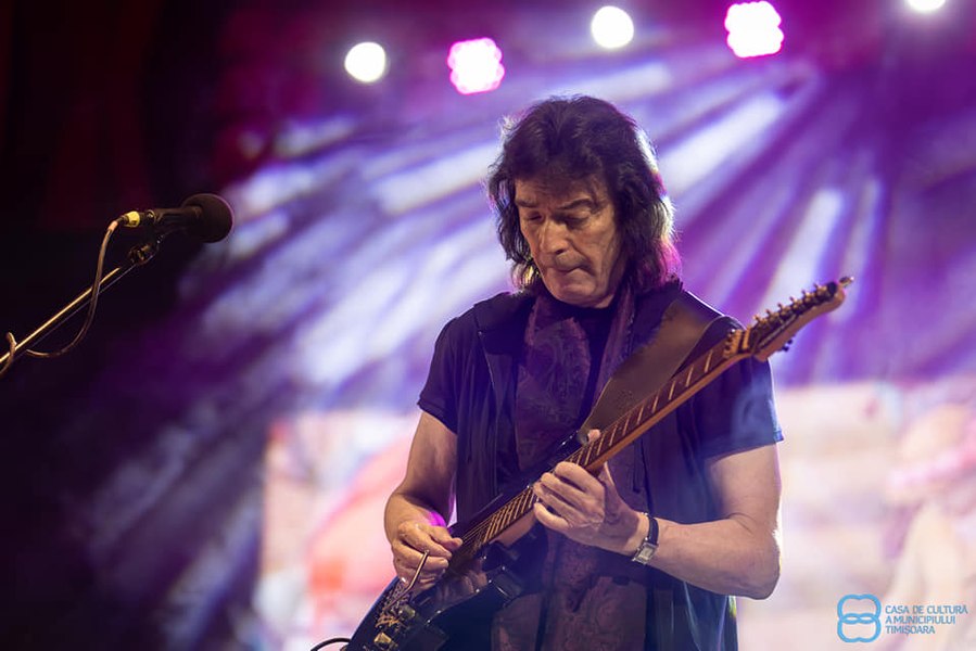 Legendarul chitarist Steve Hackett, ex Genesis, la Timișoara: „Muzica vindecă și e un ambasador al păcii“ VIDEO