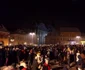 Protestatarii au ajuns în Piaţa Sfatului