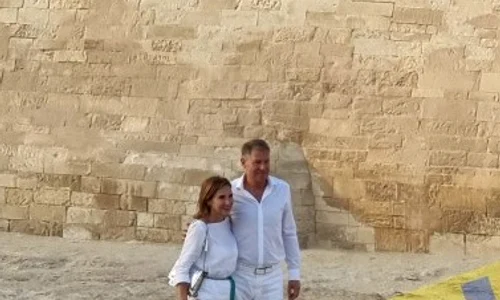 iohannis egipt piramide 6 jpeg