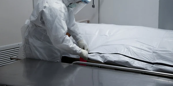 Sac cadavru decedat mort spital coronavirus covid FOTO Shutterstock