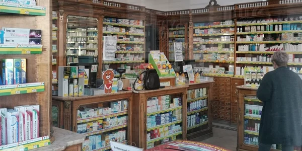 Povestea unei farmacii care a scris istorie în Timişoara
