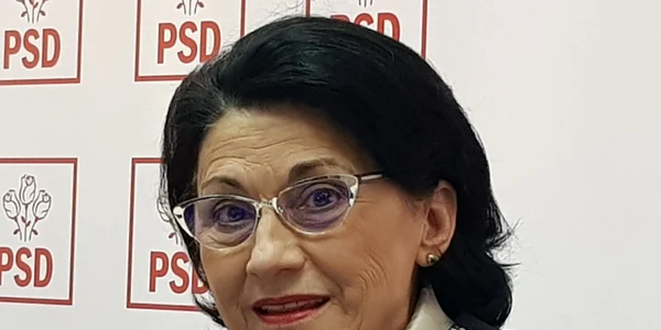 Ecaterina Andronescu 