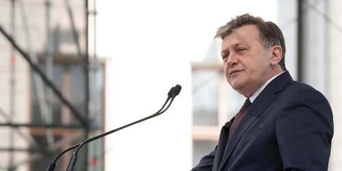 crin antonescu 1  foto lia olguta vasilescu jpg