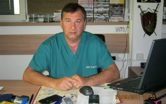 }n biroul medicului Paul Botez au fost găsite sume impresionante de bani FOTO Adevărul