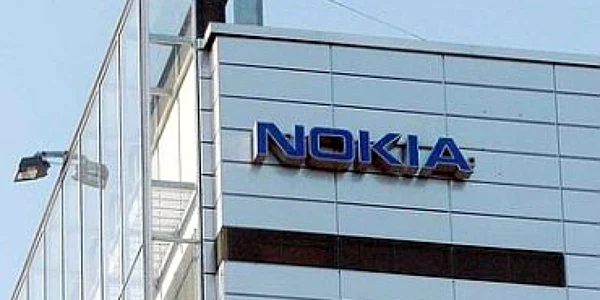 Nokia a înregistrat prima pierdere trimestrială din ultimii zece ani