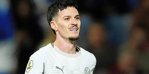 dennis man x psv jpg