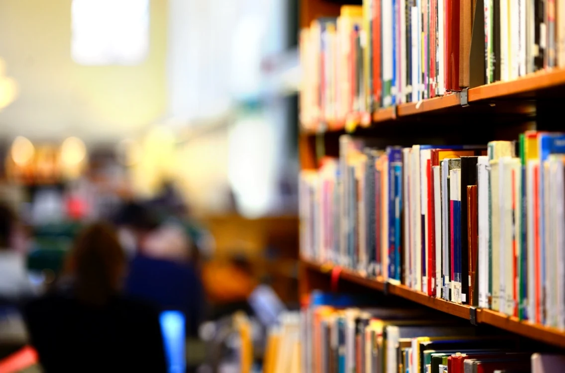 Biblioteca publică FOTO SHUTTERSTOCK